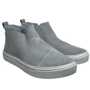 TOMS NWT suede slip on sneaker mid gray faux fur SZ 8